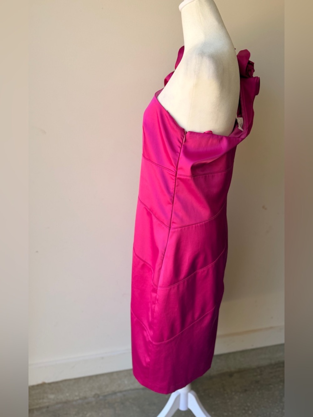 Jessica Simpson One-Shoulder Hot Pink Floral-Shoulder Dress - Picture 5 of 5